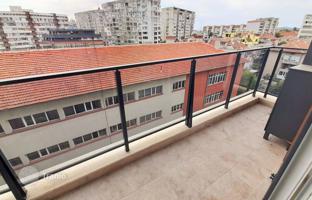 1-bedroom apartment 74 m² in Burgas (city) for 225,000 €