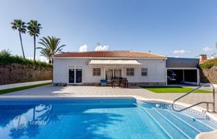 3-bedroom cottage 120 m² in Torrevieja for 400,000 €