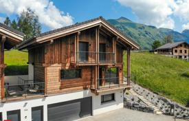 House with mountain and valley views, Morzine for 899,000 € House with mountain and valley views, Morzine for 899,000 €