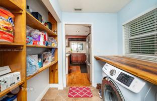 3-bedroom house 234 m² in Coral Springs for $590,000