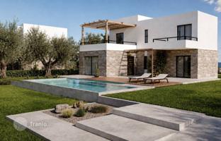 3-bedroom villa 140 m² in Platanias for 490,000 €
