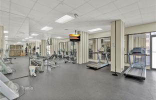 2-bedroom apartments in condo 121 m² in Aventura for $379,000