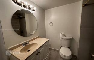 2-bedroom apartments in condo 98 m² in Doral for $350,000