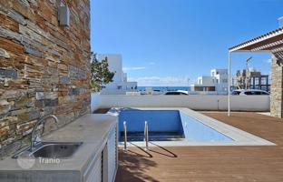 4-bedroom villa 239 m² in Geroskipou for 795,000 €