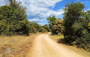 Land plot 1,500 m² in Porec for 180,000 €
