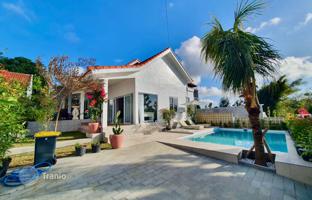 2-bedroom villa 150 m² in Ungasan for $175,000