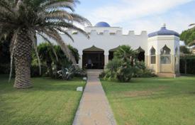Villa in Arab style on the first line of the sandy beach, San Felice Circeo, Lazio, Italy for 10,000 € per week