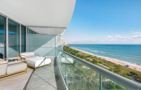 Furnished apartment with a terrace and a ocean view, Surfside, USA for $7,990,000