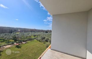 2-room apartment 74 m² in Umag for 372,000 €