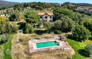 Villa in Pisa for 2,300,000 €