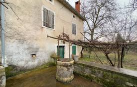 House Istrian stone house for sale, Svetvinčenat for 290,000 €