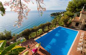 Villa – Bordighera, Liguria, Italy. Price on request
