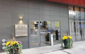 Apartment – Richmond Street West, Old Toronto, Toronto,  Ontario,   Canada for C$821,000
