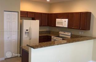 3-bedroom house 146 m² in Cutler Bay for $399,000