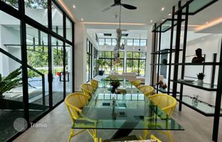 4-bedroom villa 370 m² in Pattaya for $844,000