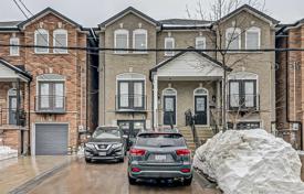 Terraced house – York, Toronto, Ontario,  Canada for C$1,439,000