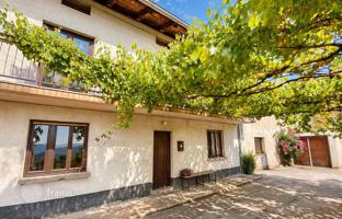 3-bedroom cottage 291 m² in Ajdovscina for 149,000 €