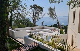 5-bedroom villa 280 m² in Reževići for 1,574,000 €