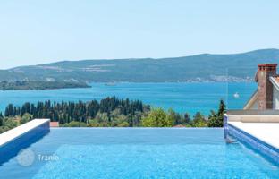 4-bedroom villa 454 m² in Tivat city for 1,800,000 €