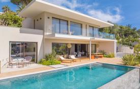 6-bedroom villa in Cannes for 3,490,000 €