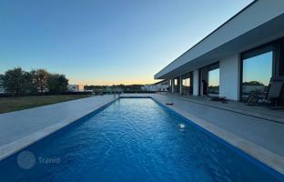 5-room house 283 m² in Labin for 810,000 €