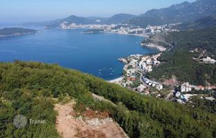 Land plot 986 m² in Sveti Stefan for 182,000 €