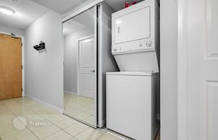 2-bedroom apartment in Yonge Street for C$789,000