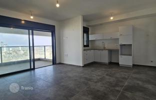 4-bedroom apartment 97 m² in Netanya for $927,000