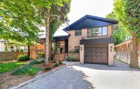 Townhome – North York, Toronto, Ontario,  Canada for C$1,680,000