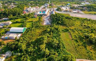 Land plot 1,940 m² in Lastva Grbaljska for 430,000 €