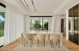 Exclusive Villa in a prestigious area, Marbella Golden Mile for 6,400,000 €