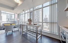 Apartment – Richmond Street West, Old Toronto, Toronto,  Ontario,   Canada for C$1,234,000