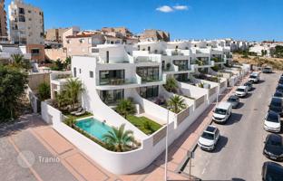 2-bedroom apartment 151 m² in Torre La Mata for 620,000 €