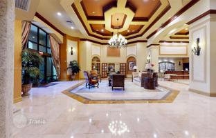 2-bedroom apartments in condo 101 m² in Coral Gables for $615,000