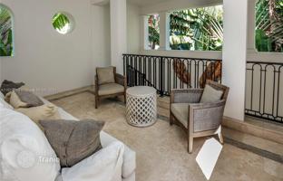 4-bedroom house 474 m² in Miami Beach for $5,500,000