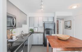 Apartment – Yonge Street, Toronto, Ontario,  Canada for C$615,000