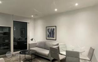 One-bedroom apartment in a waterside residence with a swimming pool and gardens, Finsbury Park, London, UK for £401,000
