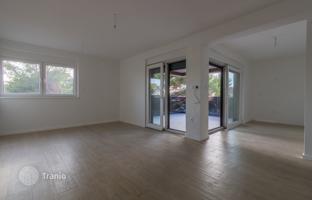 2-bedroom apartment 115 m² in Pakoštane for 405,000 €