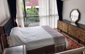 1 bed Condo in Via Botani Khlong Tan Nuea Sub District for $218,000