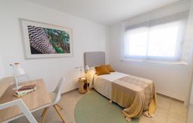 3 bedroom apartment with large terrace and sea views in Gran Alacant for 325,000 €