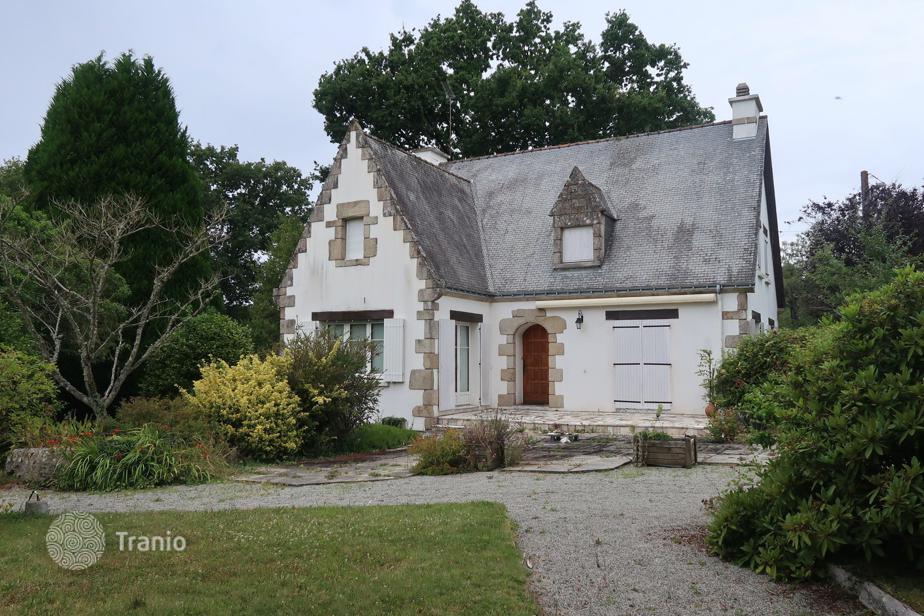 Apartment for sale in Brittany, France — listing 1906067