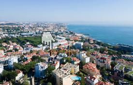 Monte Estoril/ Cascais/ Estoril – 4+1 Bedroom Duplex with Sea View, 3 Terraces, Jacuzzi, and Premium Renovations for 2,190,000 €