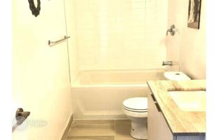 5-bedroom apartment in Wellesley Street East for C$1,181,000