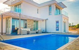 Villa in Protaras with 4 bedrooms for 675,000 €