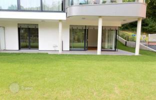 Three-bedroom apartment with a large private garden in Döbling, Vienna, Austria for 1,119,000 €