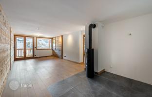 Spacious apartment with three balconies in a ski-in/ski-out residence, Saint-Martin-de-Belleville, France for 1,380,000 €