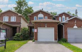 Townhome – Scarborough, Toronto, Ontario,  Canada for C$958,000