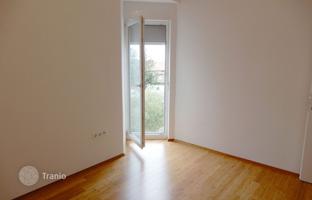 2-bedroom apartment 86 m² in Malinska for 380,000 €