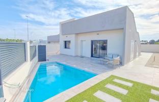 3-bedroom villa 116 m² in Pilar de la Horadada for 422,000 €
