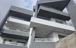 2-bedroom penthouse 103 m² in Germasogeia for 490,000 €